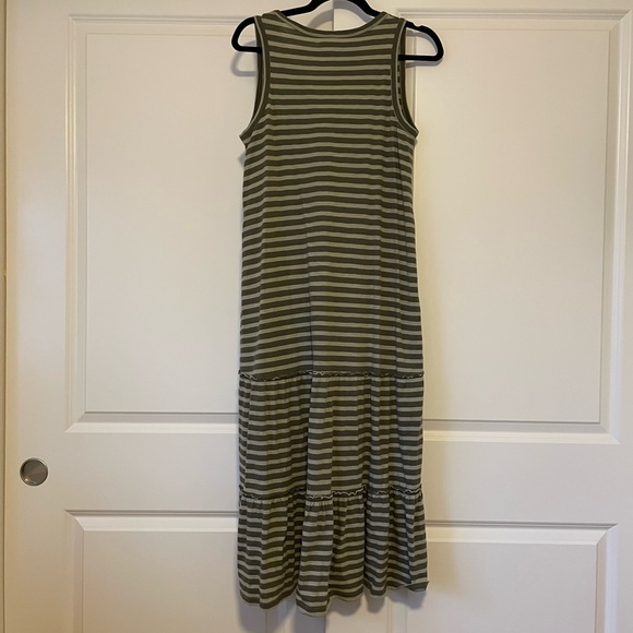 Pact Patio Slub Dress - Picture 2 of 6